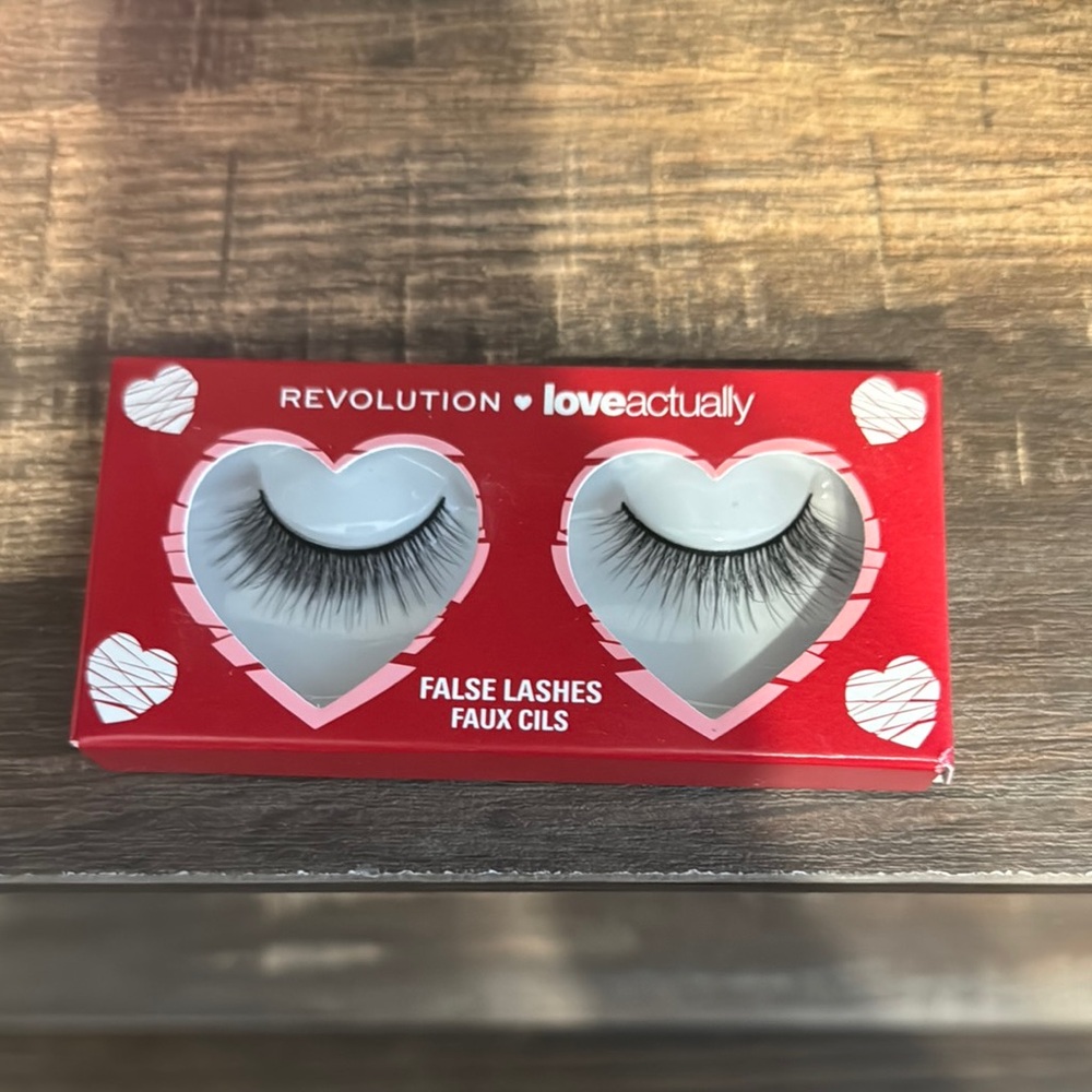 ✨False lashes****FINAL MARKDOWN****